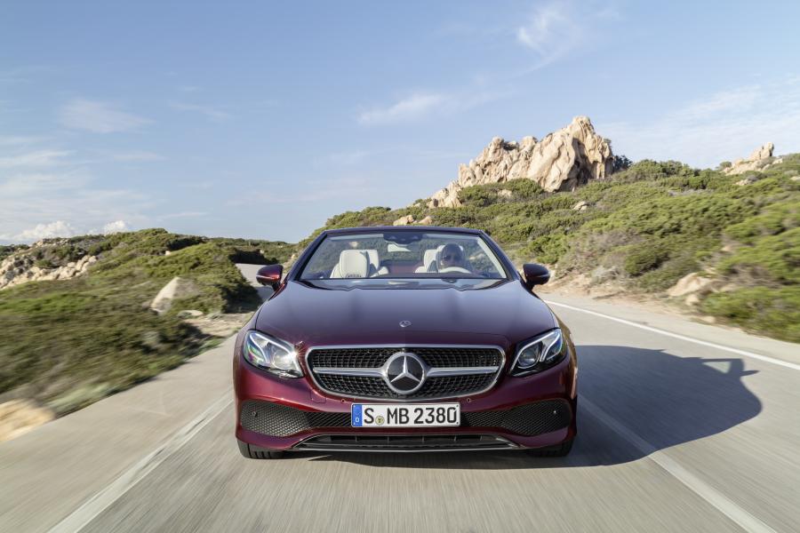  Mercedes-Benz E400 Cabriolet 25th Anniversary 2017 года  (WW) (фото 10 из 44)